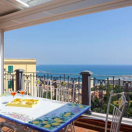 Suite Aphrodite - Exclusive Flat Salerno Exteriör bild
