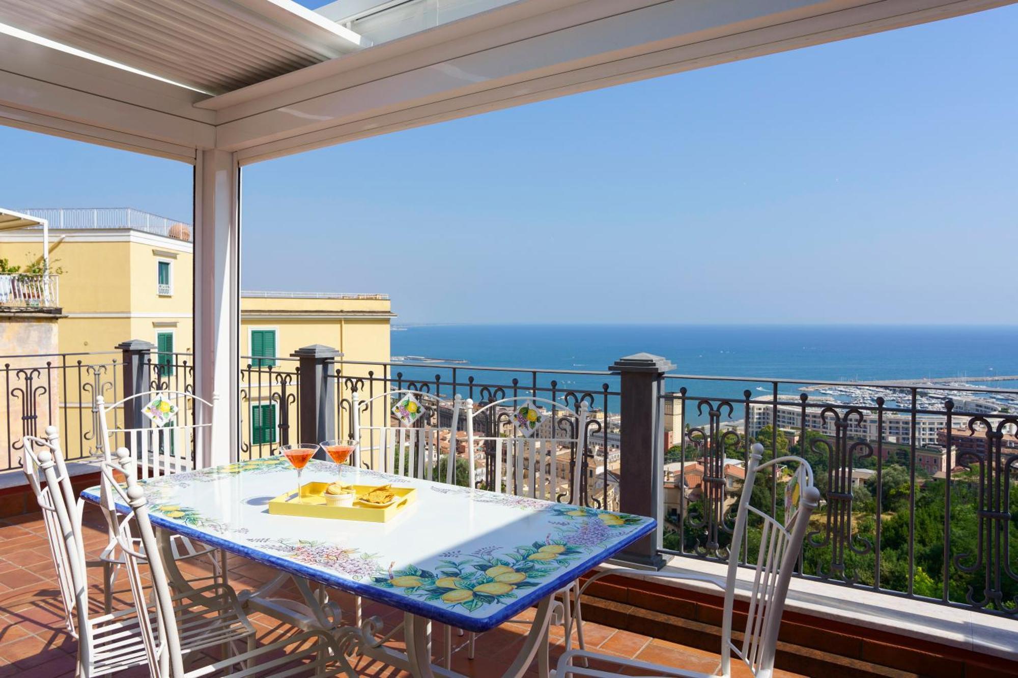 Suite Aphrodite - Exclusive Flat Salerno Exteriör bild