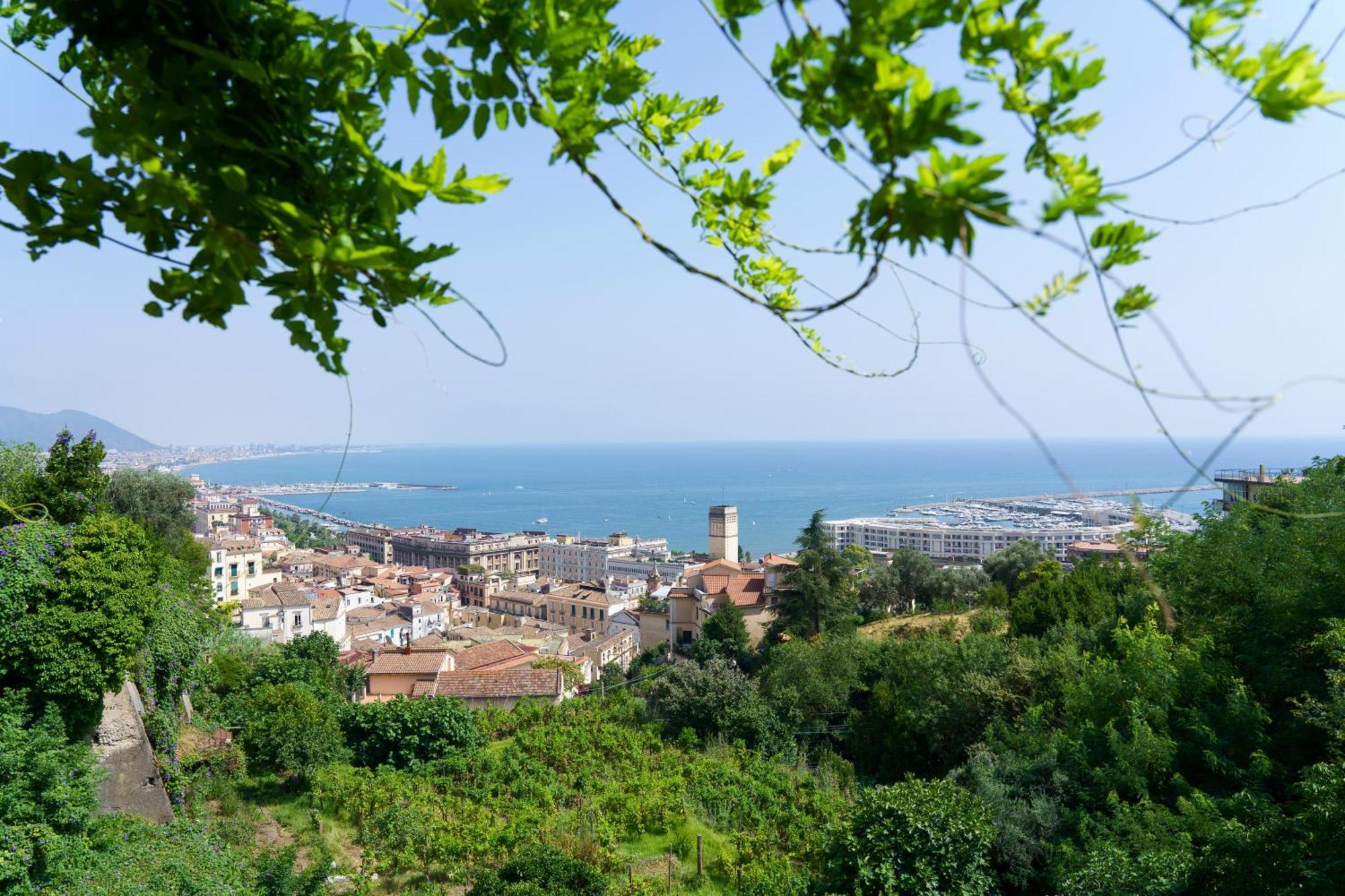 Suite Aphrodite - Exclusive Flat Salerno Exteriör bild