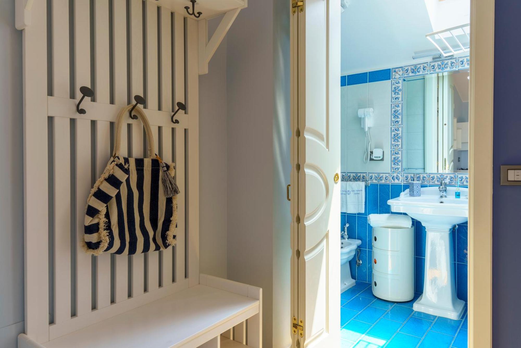 Suite Aphrodite - Exclusive Flat Salerno Exteriör bild